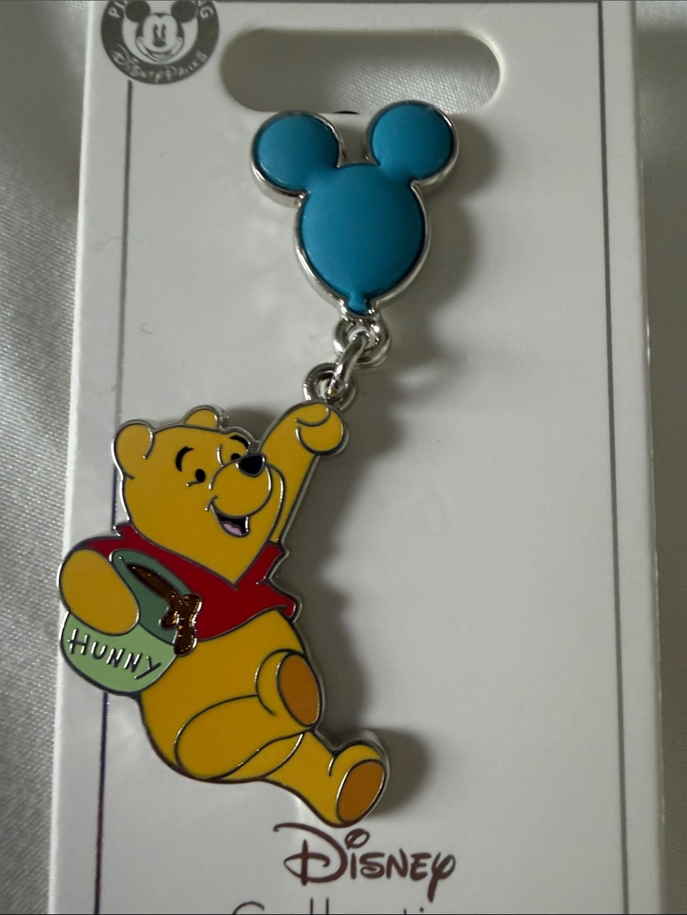 Disney Yellow Winnie the Pooh with Blue Mickey Balloon Trading Pin Charm - Picture 3 of 5